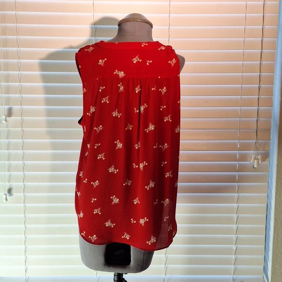 Vince Camuto Size L Sleeveless V Neck Blouse - Picture 4 of 8